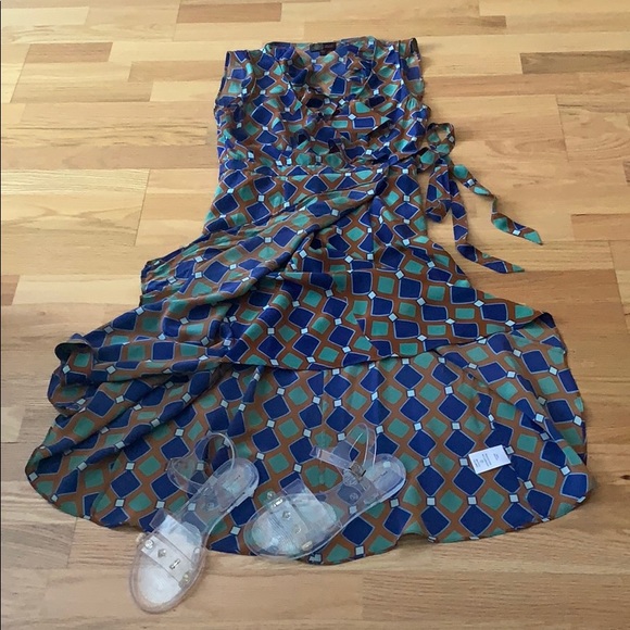 Tracy Reese Silk wrap dress 💙💚Geo print - Picture 8 of 16